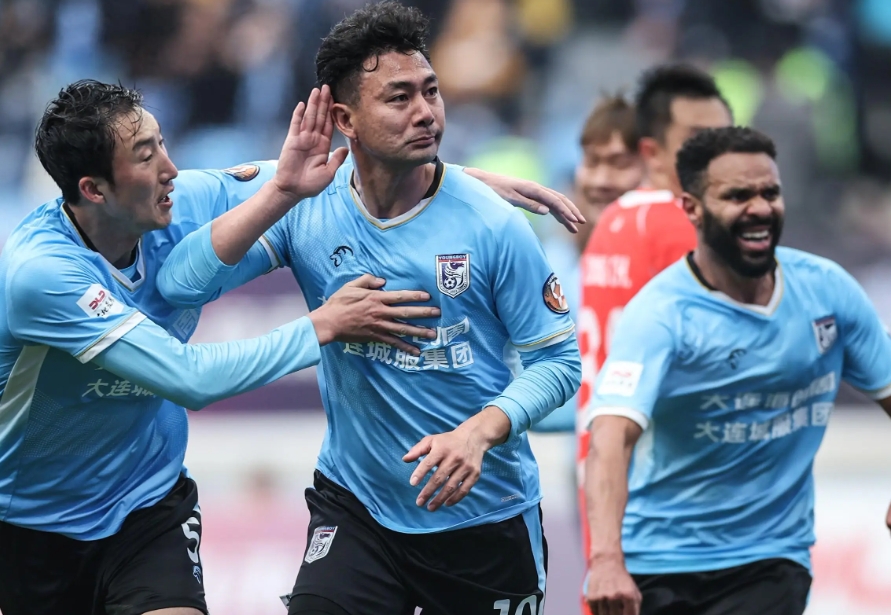 跌宕起伏 2-2!武汉三镇与大连英博球员表现评分与点评